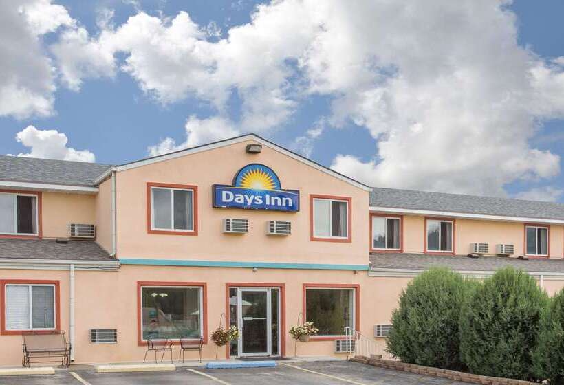 هتل Days Inn By Wyndham Custer