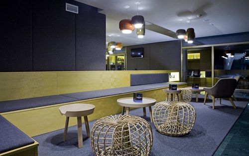 Отель Golden Barcelona