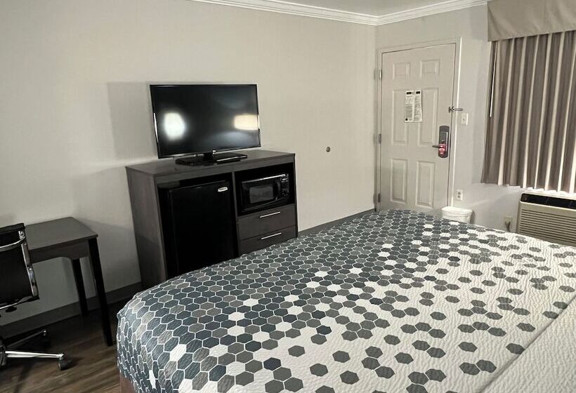هتل Econo Lodge Byron  Warner Robins