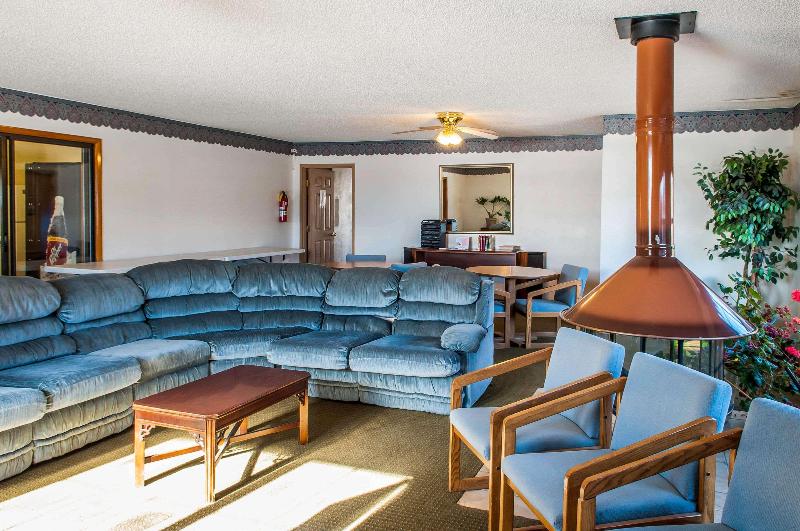 فندق Econo Lodge