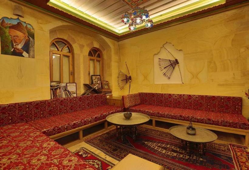 هتل Walnut House