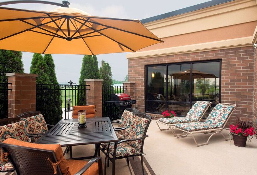 בית מלון כפרי Hampton Inn & Suites Crawfordsville