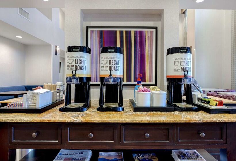 בית מלון כפרי Hampton Inn & Suites San Luis Obispo