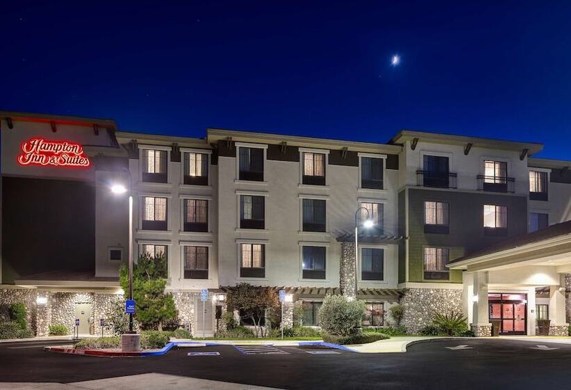 בית מלון כפרי Hampton Inn & Suites San Luis Obispo
