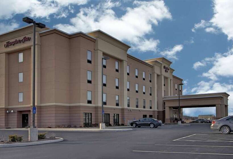 Отель Hampton Inn Defiance