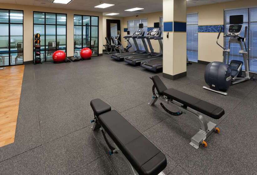 هتل Hampton Inn & Suites Denver/airportgateway Park
