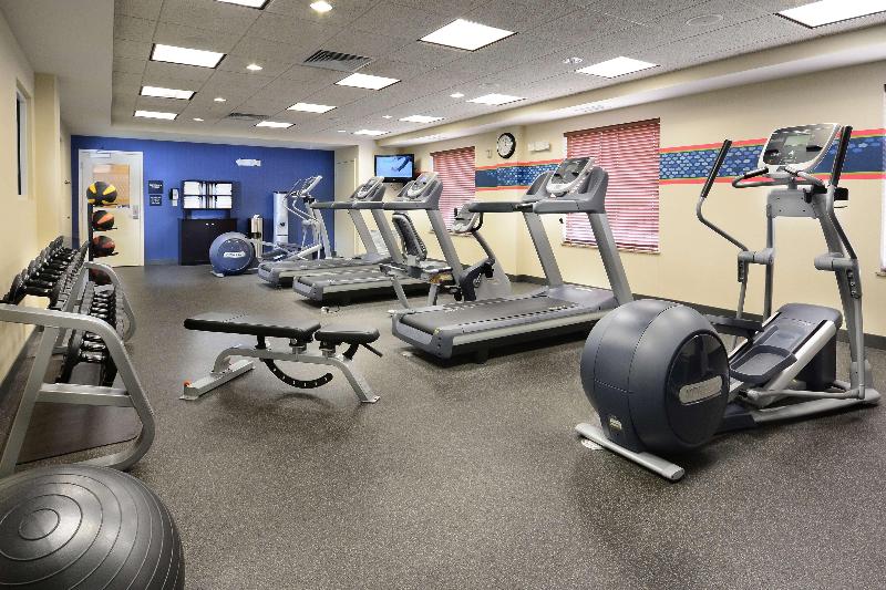 هتل Hampton Inn & Suites Durham/north I85