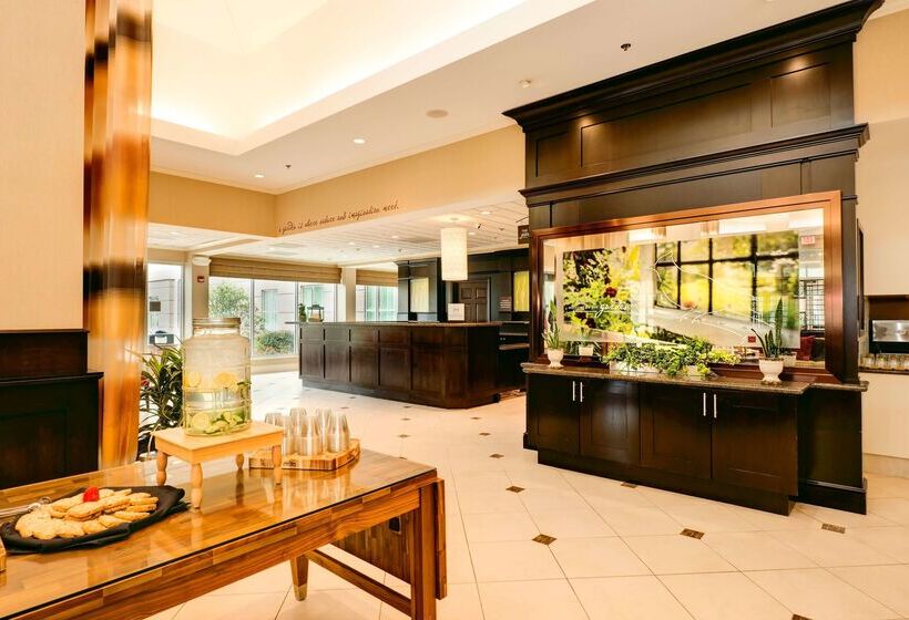 هتل Hilton Garden Inn Columbia Northeast