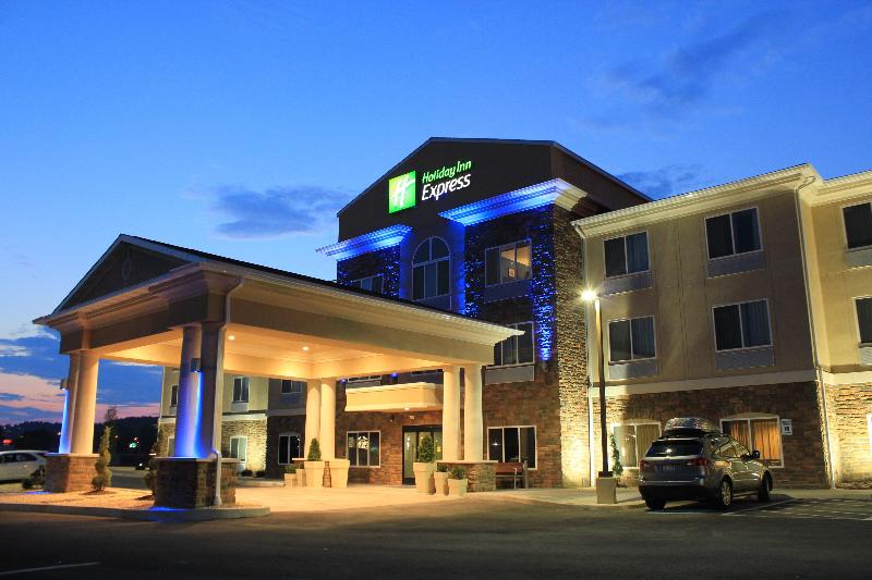 فندق Holiday Inn Express & Suites Belle Vernon By Ihg