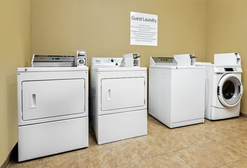 酒店 Holiday Inn Express & Suites Cotulla, An Ihg