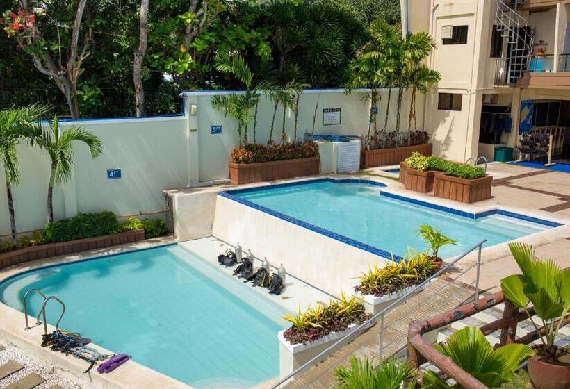 هتل Palmbeach Resort & Spa Mactan, Cebu