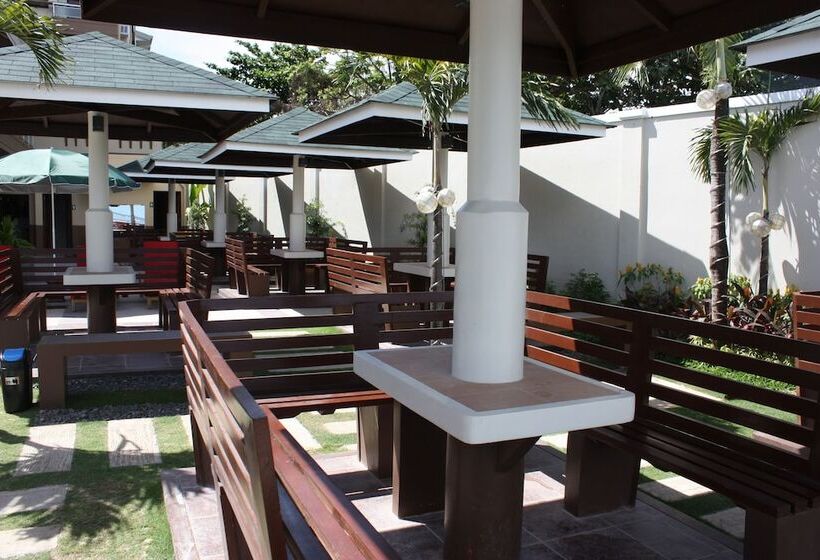 هتل Palmbeach Resort & Spa Mactan, Cebu