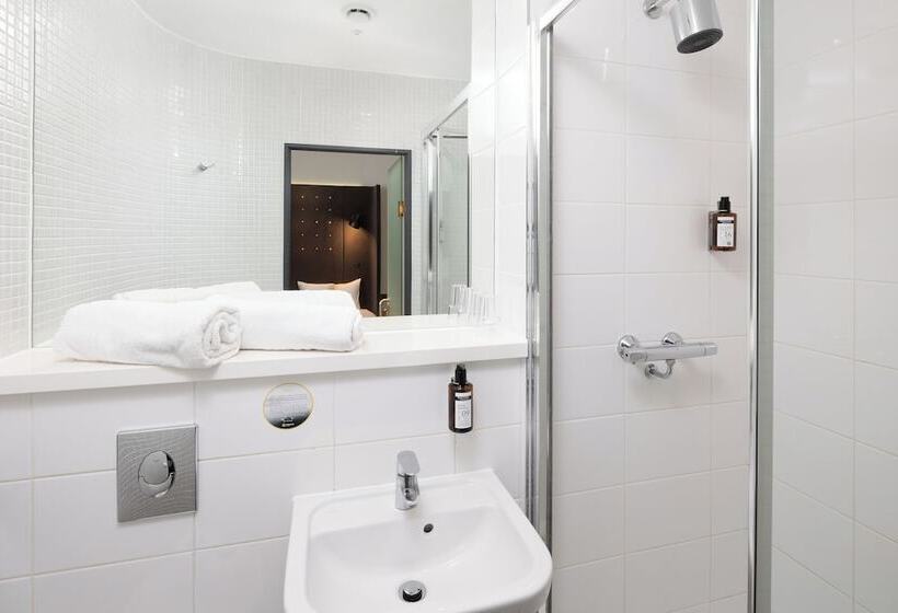 Fotos del hotel Point A  London Kings Cross – St Pancras:  11