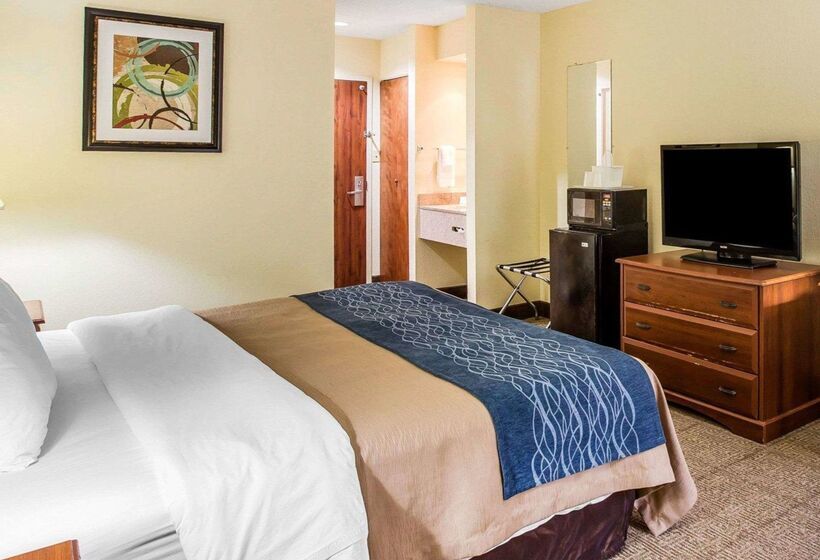 Отель Quality Inn Dariennorth Brunswick