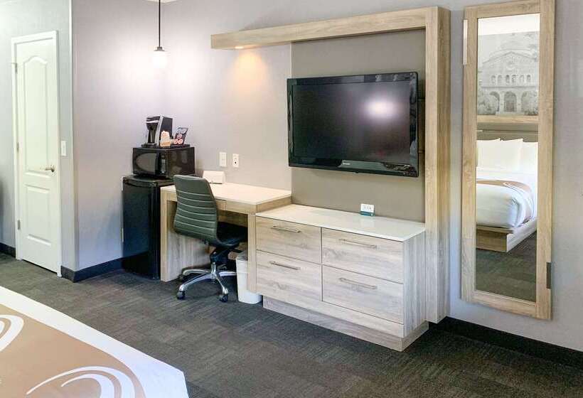 هتل Quality Inn Near Chico State