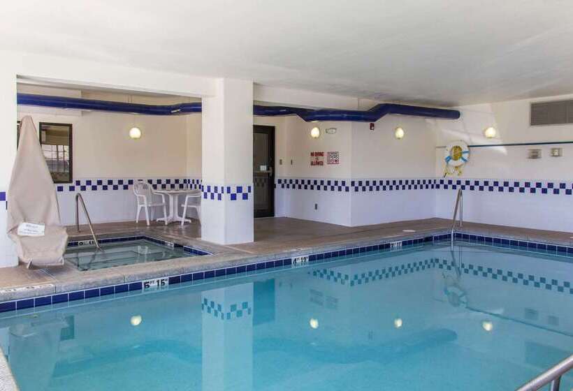 هتل Quality Inn & Suites Vail Valley