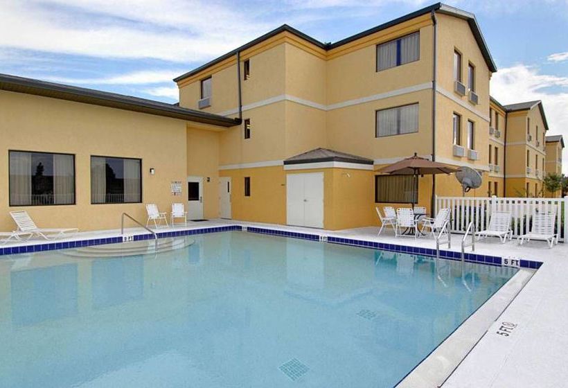 فندق Regency Inn and Suites