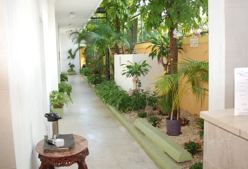 Fotos del hotel Royal Palace:  24