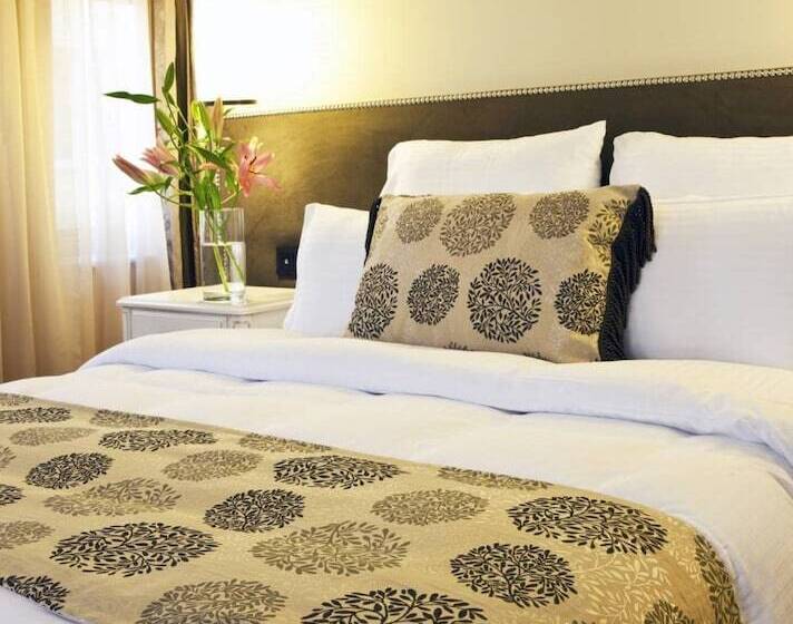 Fotos del hotel Taximtown:  2