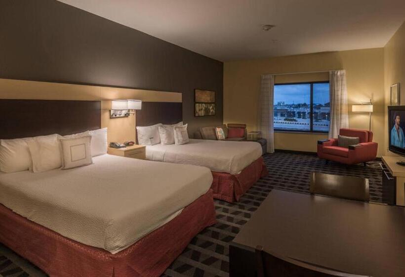 Отель Towneplace Suites Dallas Desoto