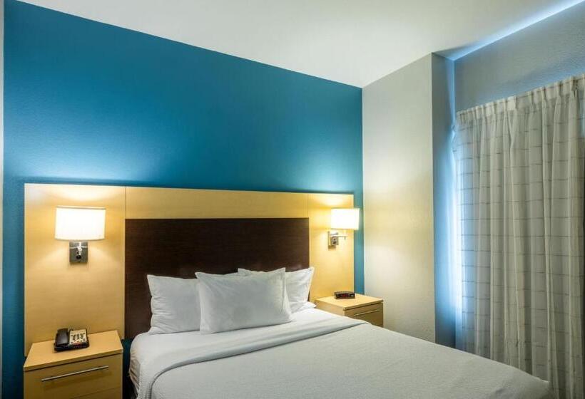 בית מלון כפרי Towneplace Suites Dallas Desoto