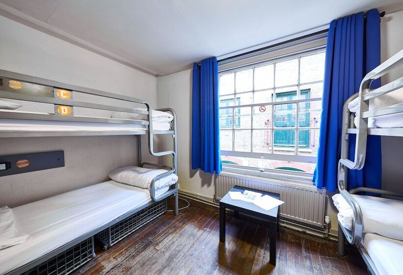هاستل St Christopher S The Inn   London Bridge