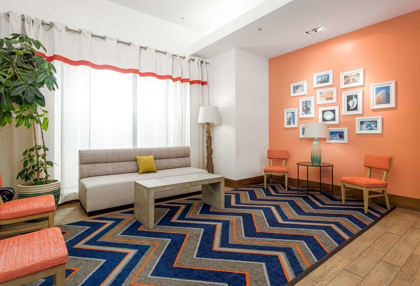 Hampton Inn & Suites Orange Beach/gulf Front