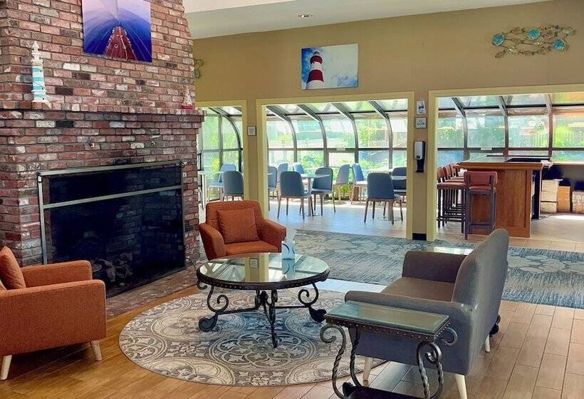 هتل All Seasons Resort, Trademark Collection By Wyndham