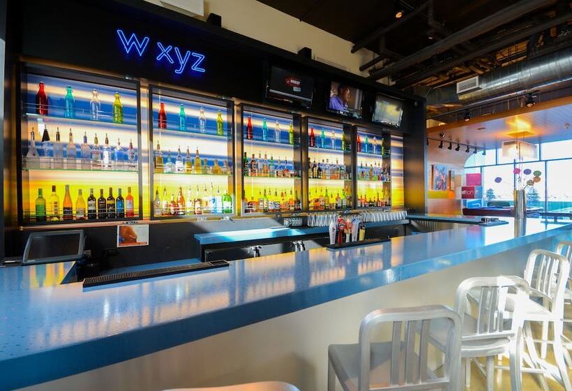 هتل Aloft Vaughan Mills