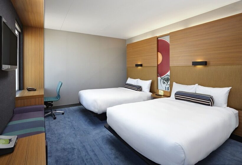 هتل Aloft Vaughan Mills