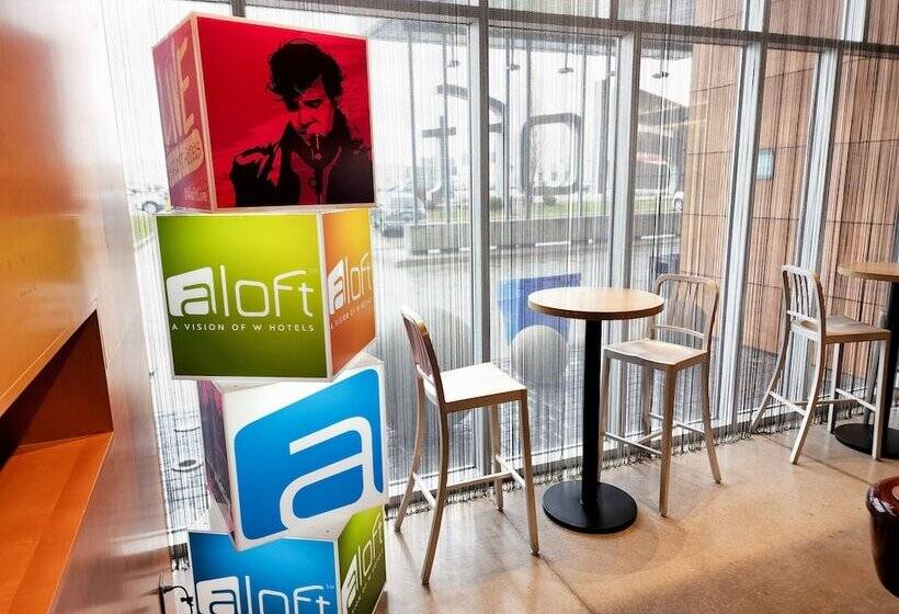 هتل Aloft Vaughan Mills
