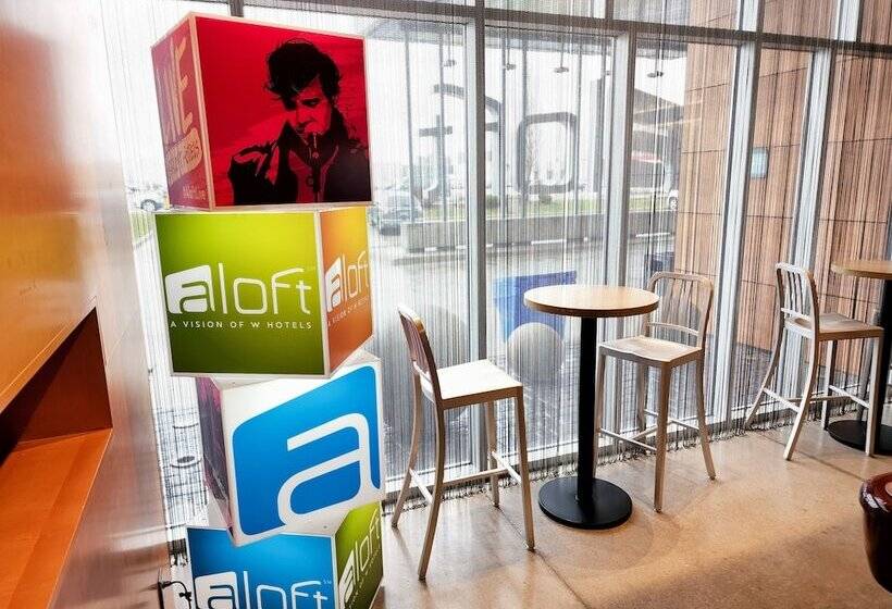 Hotel Aloft Vaughan Mills