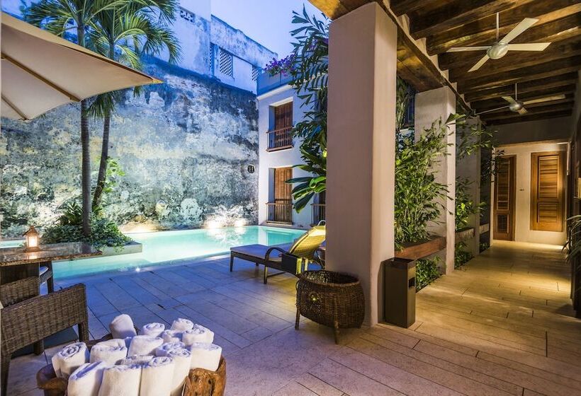 Fotos del hotel Ananda  Boutique  Es Cosmos:  12