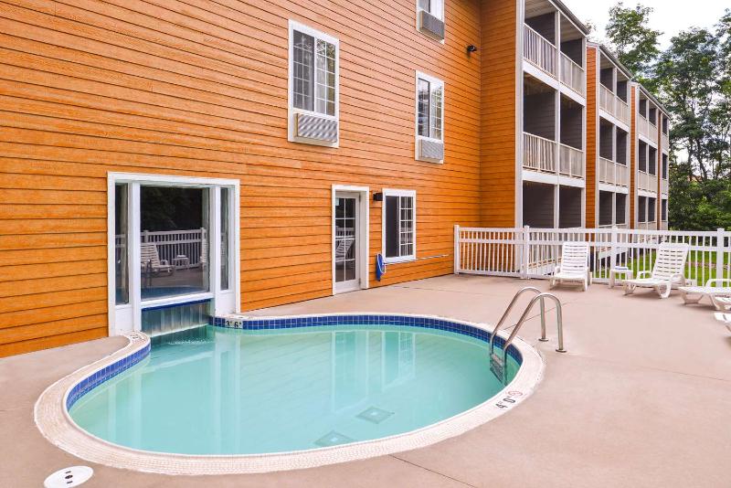 هتل Best Western Galena Inn & Suites