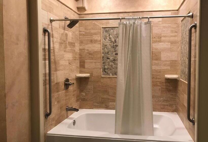 בית מלון כפרי Best Western Grandmas Feather Bed