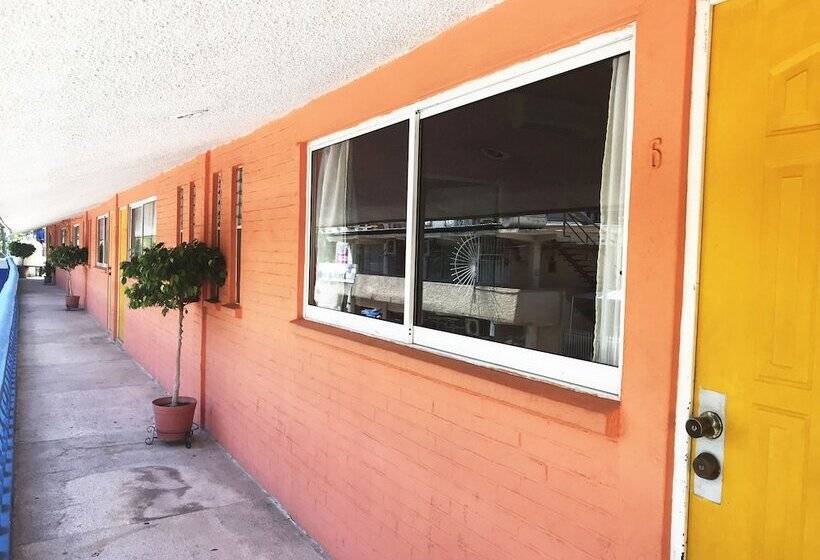 Fotos del hotel Canaima Suites:  2