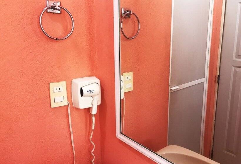 Fotos del hotel Canaima Suites:  14