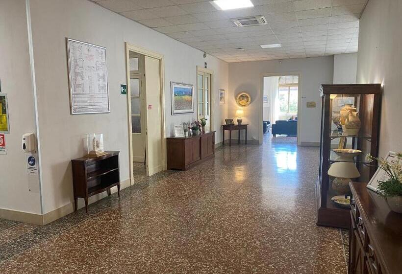 هتل Casa La Salle   Roma Vaticano