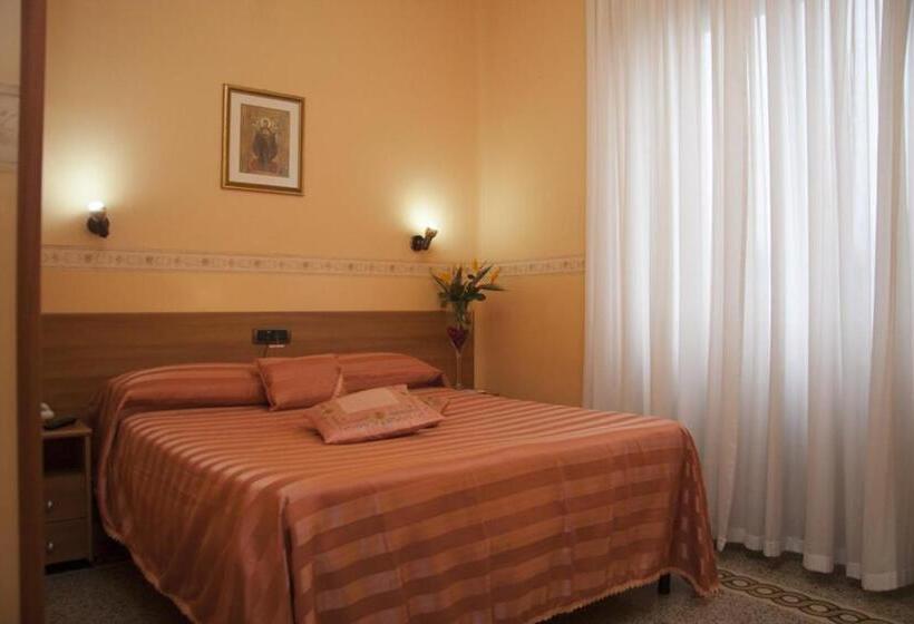 هتل Casa La Salle   Roma Vaticano