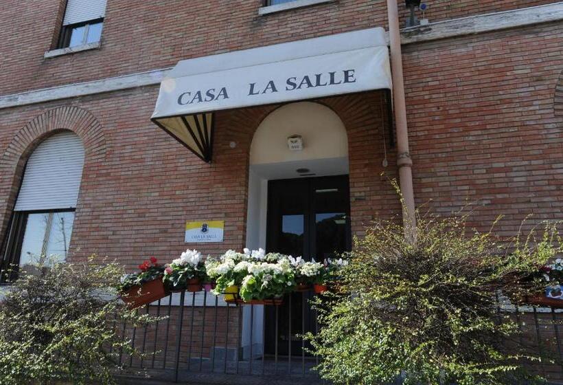 هتل Casa La Salle   Roma Vaticano