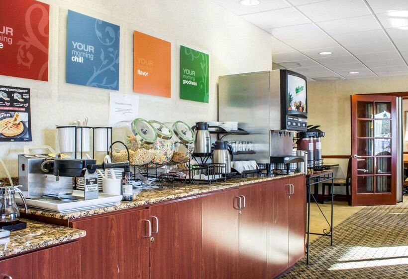 Отель Comfort Inn Green Valley I 19