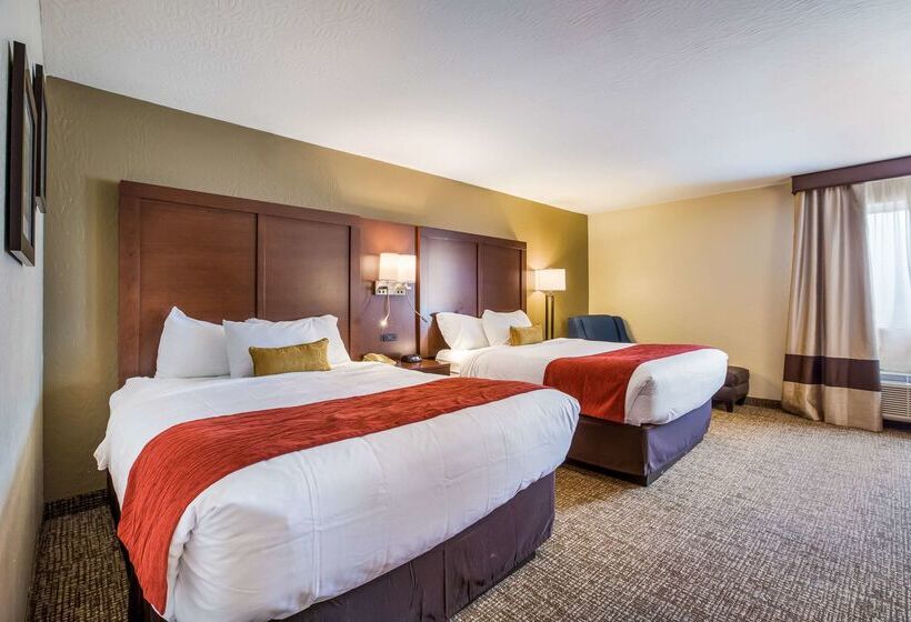 호텔 Comfort Inn & Suites Fairborn Near Wright Patterson Afb