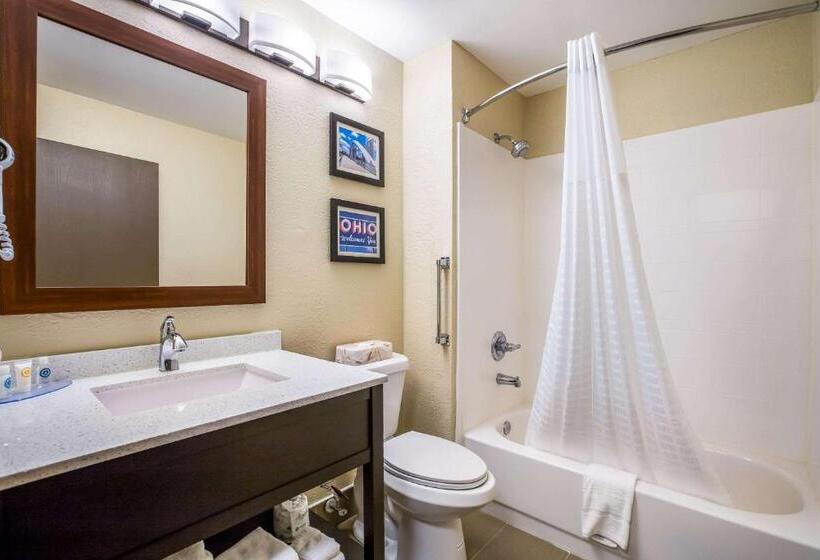 호텔 Comfort Inn & Suites Fairborn Near Wright Patterson Afb