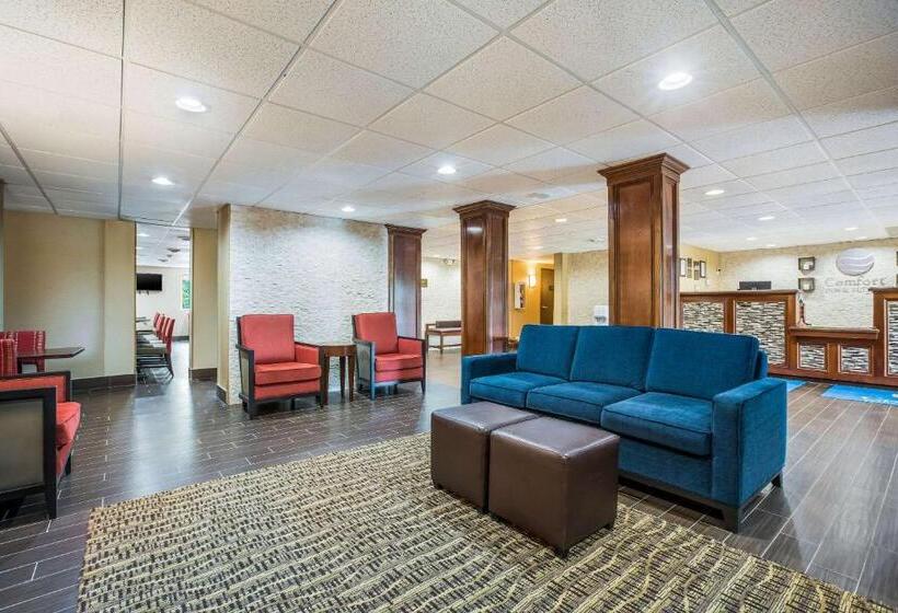 호텔 Comfort Inn & Suites Fairborn Near Wright Patterson Afb