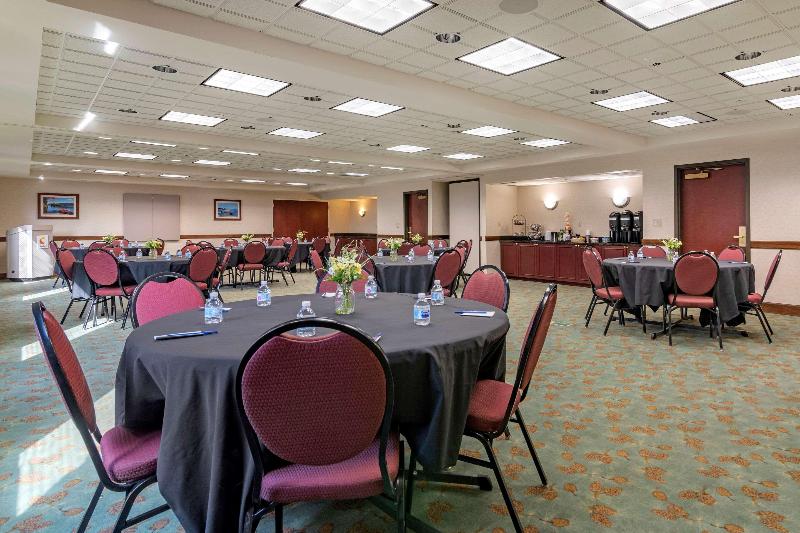 هتل Comfort Inn & Suites Lake George