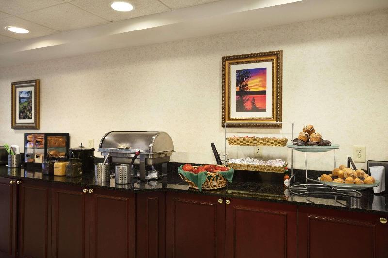 هتل Comfort Inn & Suites Lake George