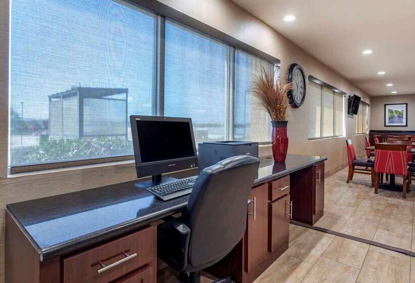 בית מלון כפרי Comfort Suites Florence Shoals Area