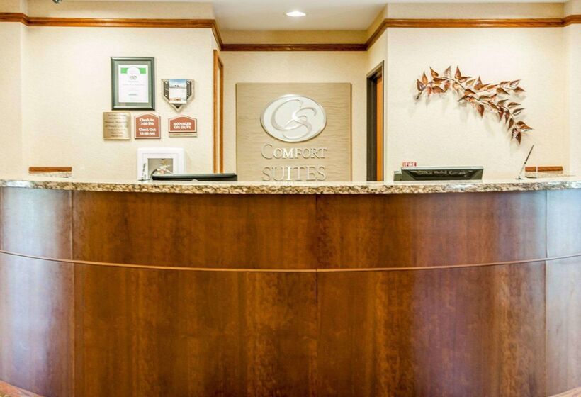 Отель Comfort Suites French Lick