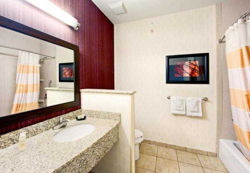 هتل Courtyard By Marriott Houma