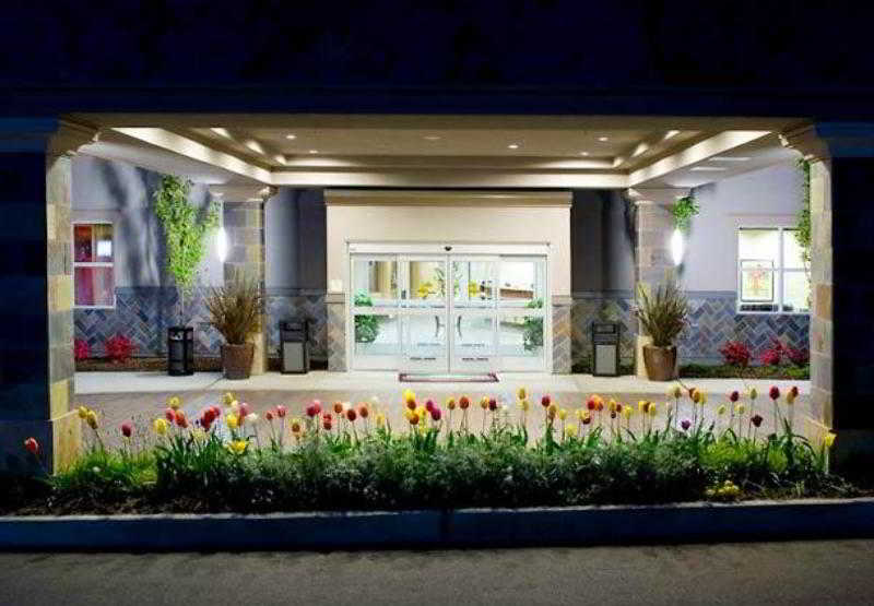 هتل Courtyard By Marriott Seattle Kirkland